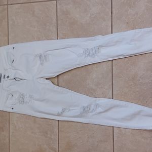 Judy Blue White Distressed Skinny Jeans